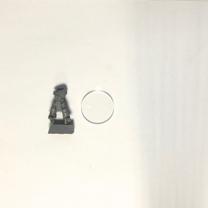 32 MM ROUND CLEAR BASE (1)