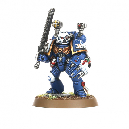 SPACE MARINE COMPANY COMMAND APOTHECARY