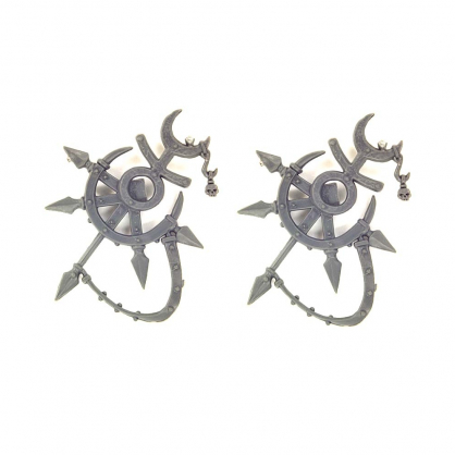 CHAOS SPACE MARINES SLAANESH BANNERS (2)