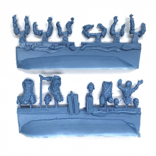 ZOMBIES - CRAWLERS AND KNEELERS