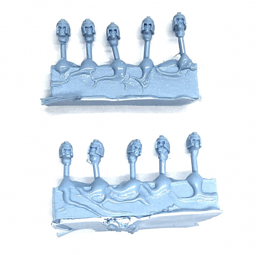 EXECUTIONERS HEADS (10)