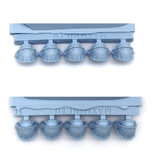 RENEGADES SHOULDER PADS (10)