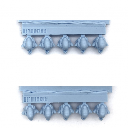 XENOHUNTERS SHOULDER PADS