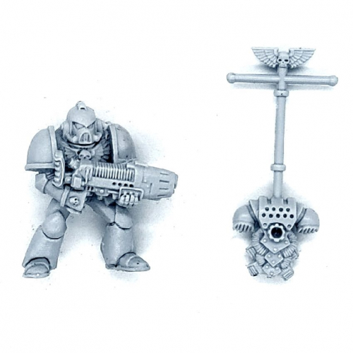 SPACE MARINE WITH PLASMA GUN 1997