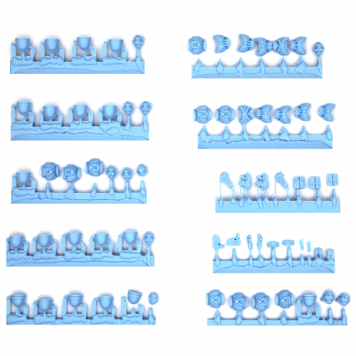 10 CLASSIC SPACE MARINES WITH BOLTGUNS