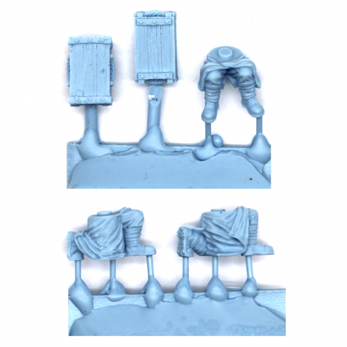 LONG GREATCOAT LEGS - KNEELING OR SITTING